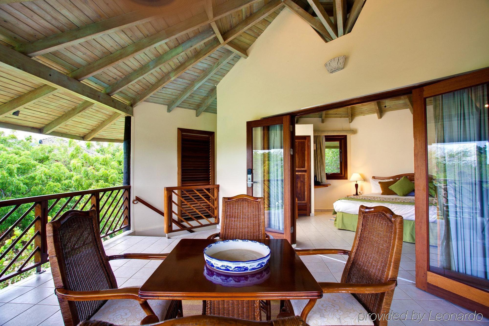 Kura Hulanda Lodge & Beach Club Westpunt Room photo